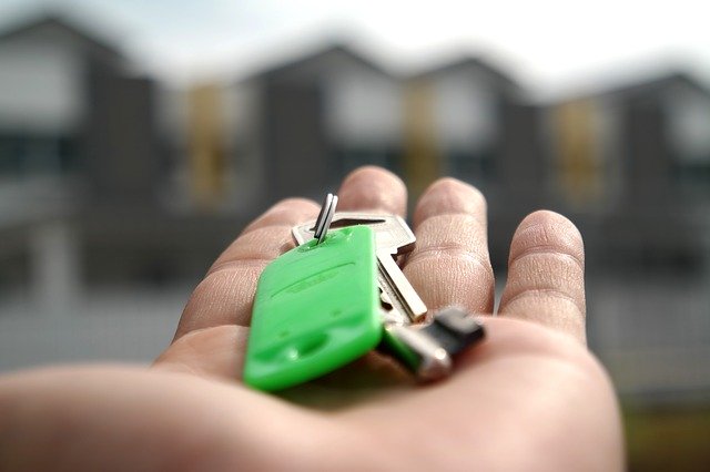 Read more about the article מחירים של בתים חדשים יורדים ככל שהקבלנים מרחיבים את טווח המחירים